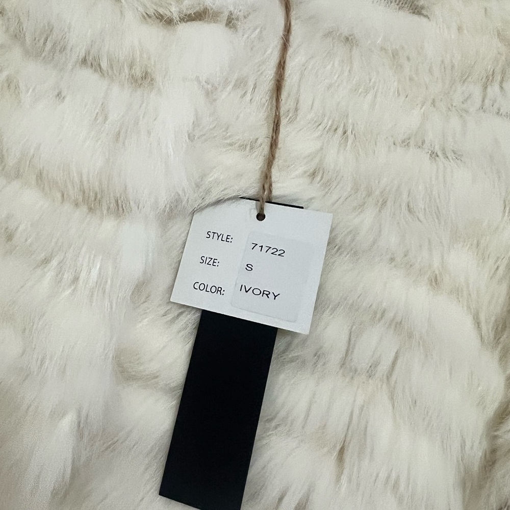 Ivory Rabbit Fur jacket - Picture 4 of 6